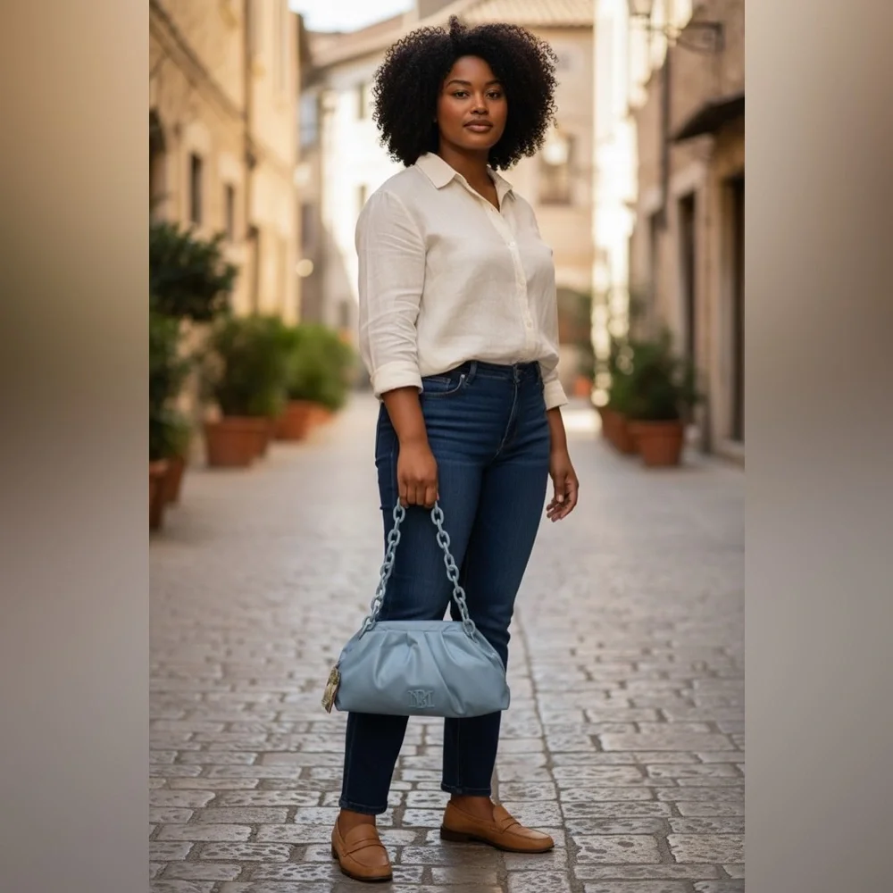 NWT Badgley Mischka Blue Dumpling Clutch - Picture 2 of 14